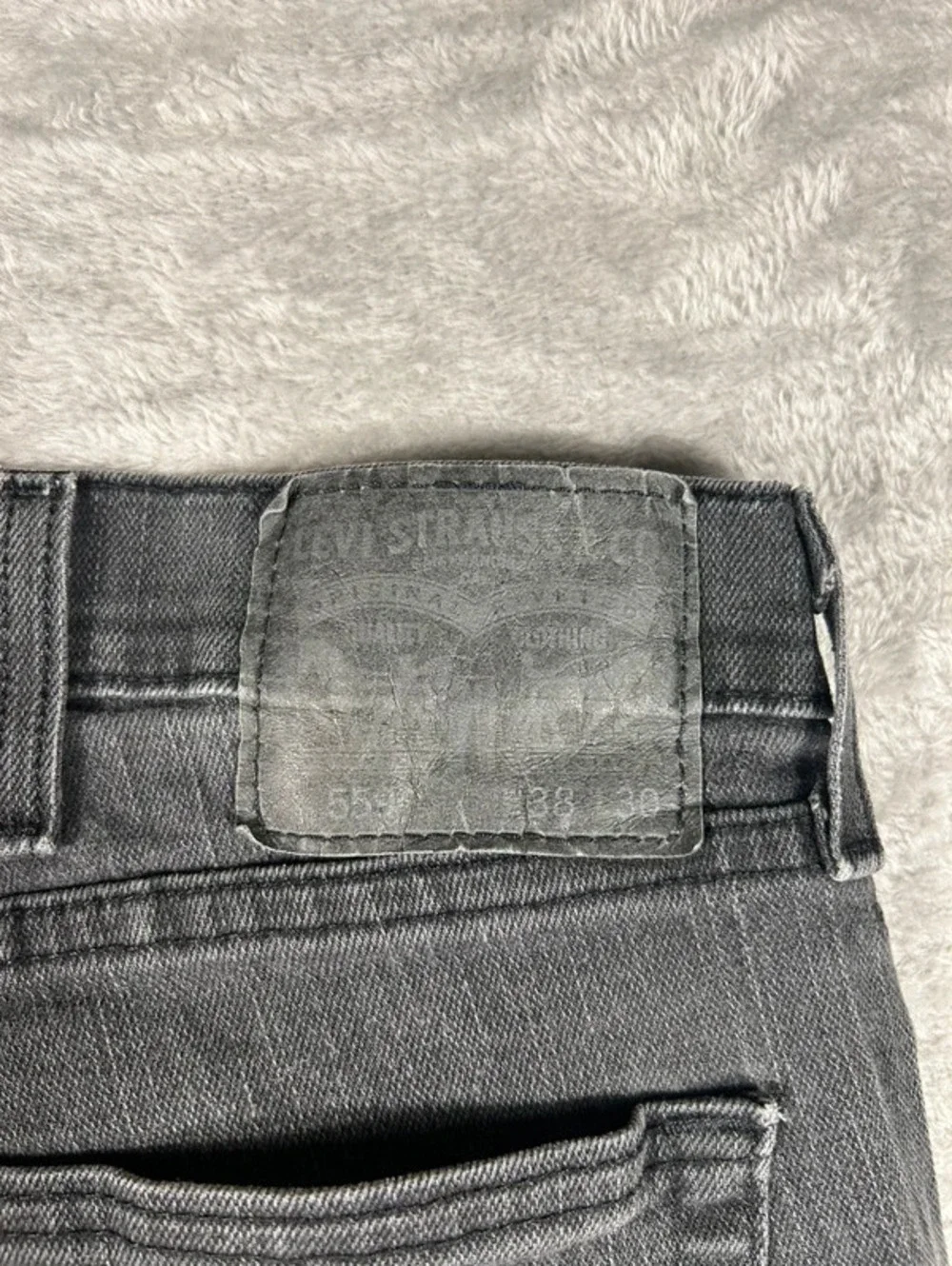 vintage levi’s 559 black jeans 38x30 relaxed straight